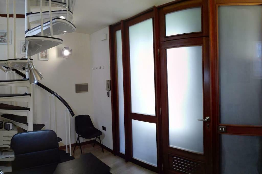 Bilocale In Centro Apartman Salerno Kültér fotó