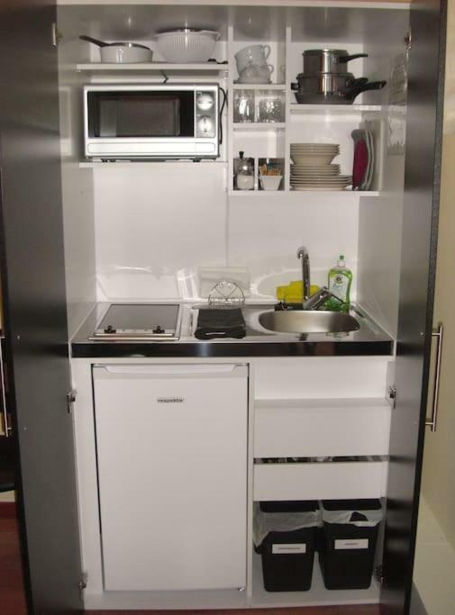 Bilocale In Centro Apartman Salerno Kültér fotó